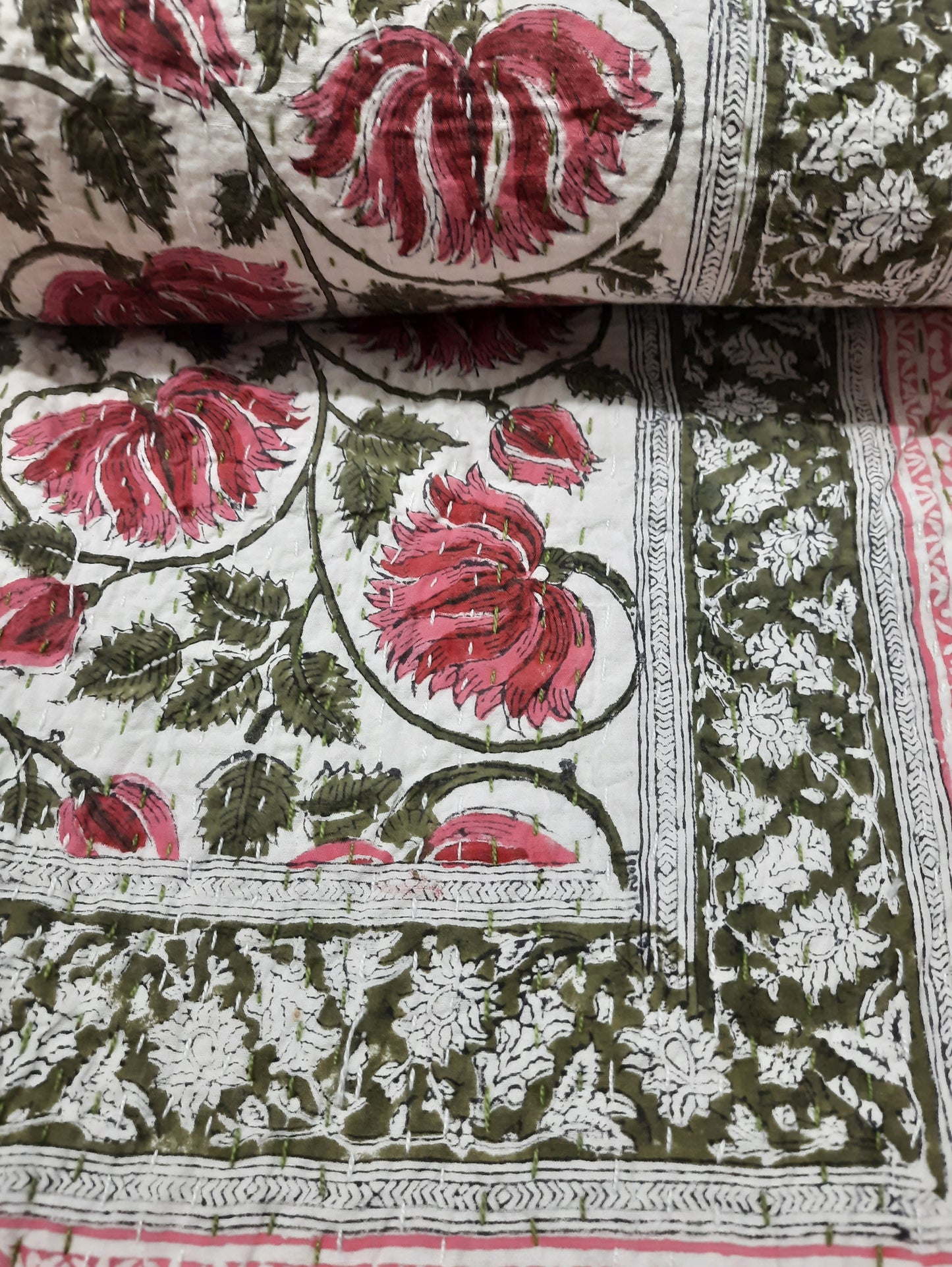 Handmade Cotton Kantha Bedspread Quilt Handmade Throw Blanket Gudari Traditional block Printed