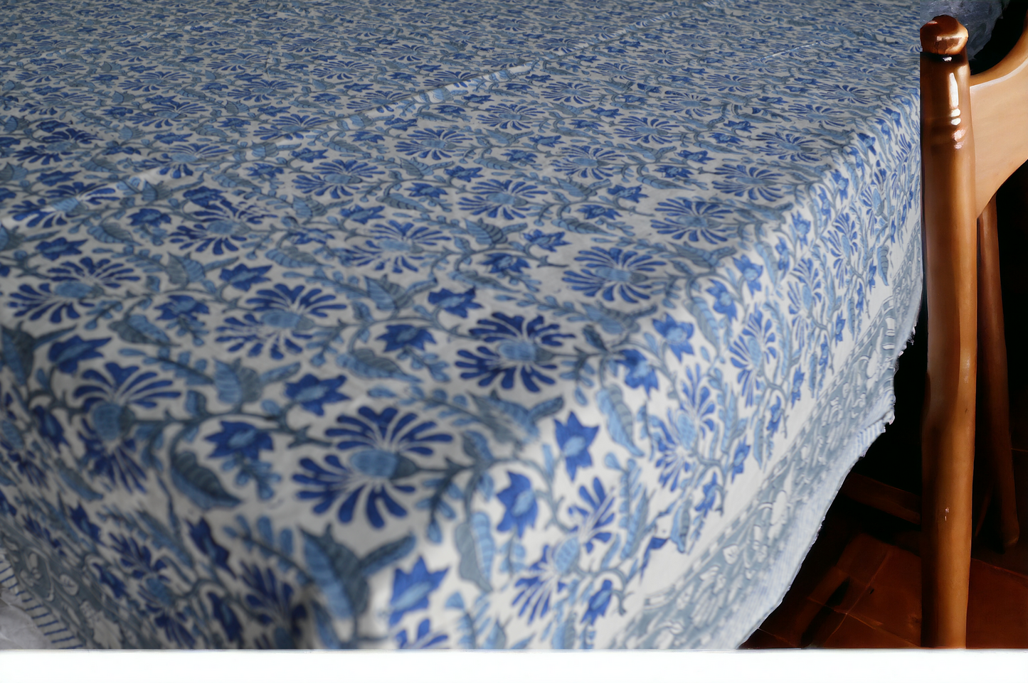 Indian Hand Block Traditional Printed Tablecloth Handmade Cotton Floral 6 Seater Tabletop Decorative for Dinning Table 60 * 90 Inches with Nepkins