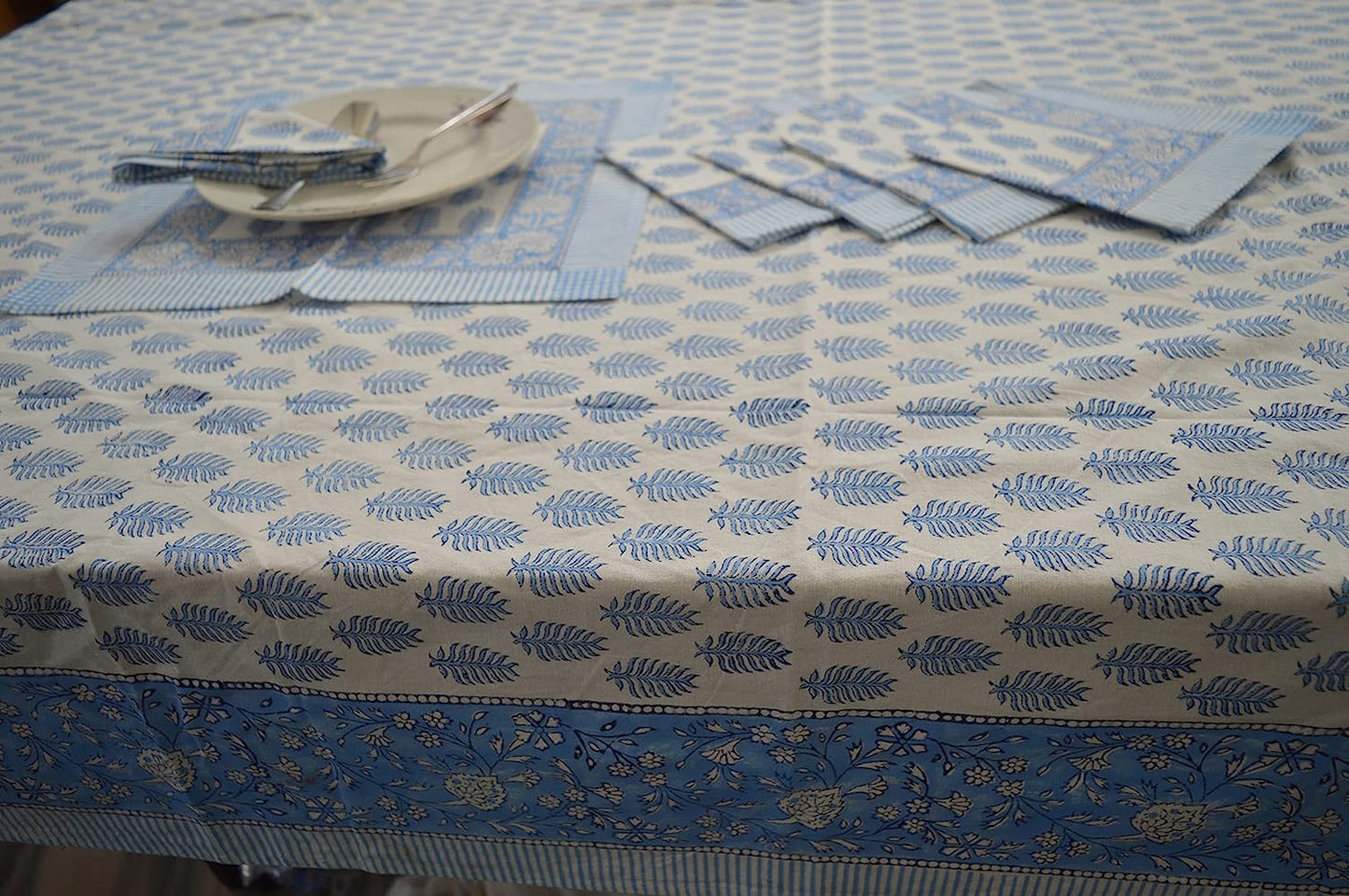 Indian Hand Block Traditional Printed Tablecloth Handmade Cotton Floral 6 Seater Tabletop Decorative for Dinning Table 60 * 90 Inches with Nepkins