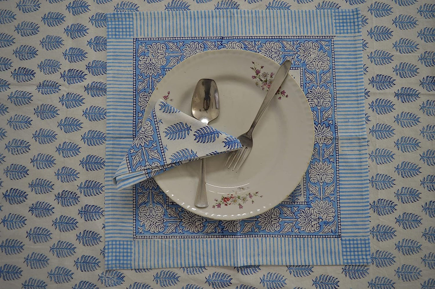 Indian Hand Block Traditional Printed Tablecloth Handmade Cotton Floral 6 Seater Tabletop Decorative for Dinning Table 60 * 90 Inches with Nepkins