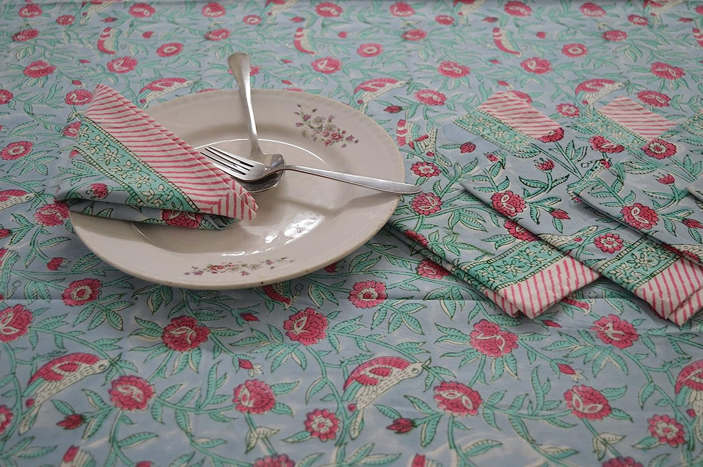 Indian Hand Block Traditional Printed Tablecloth Handmade Cotton Floral 6 Seater Tabletop Decorative for Dinning Table 60 * 90 Inches with Nepkins