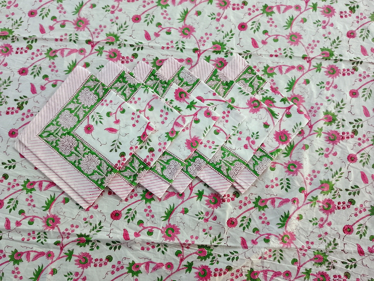 Indian Hand Block Traditional Printed Tablecloth Handmade Cotton Floral 6 Seater Tabletop Decorative for Dinning Table 60 * 90 Inches with Nepkins