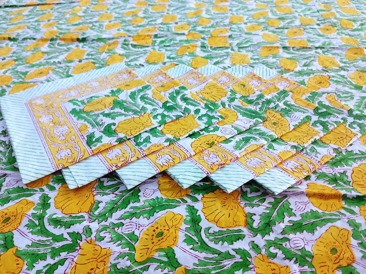 Indian Hand Block Traditional Printed Tablecloth Handmade Cotton Floral 6 Seater Tabletop Decorative for Dinning Table 60 * 90 Inches with Nepkins