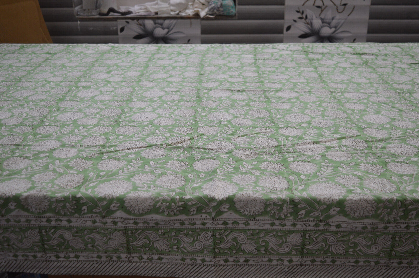 Indian Hand Block Traditional Printed Tablecloth Handmade Cotton Floral 6 Seater Tabletop Decorative for Dinning Table 60 * 90 Inches with Nepkins