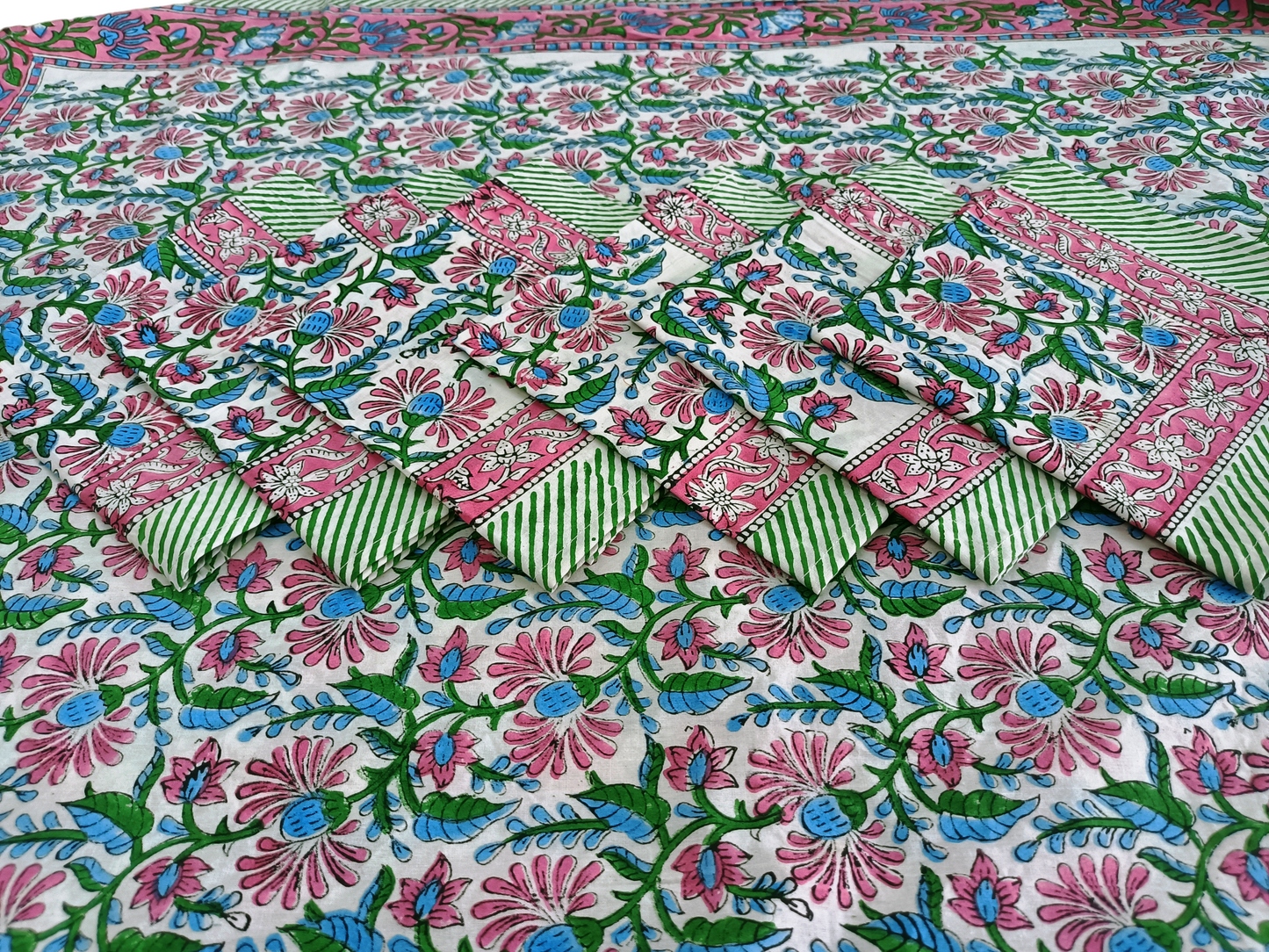 Indian Hand Block Traditional Printed Tablecloth Handmade Cotton Floral 6 Seater Tabletop Decorative for Dinning Table 60 * 90 Inches with Nepkins