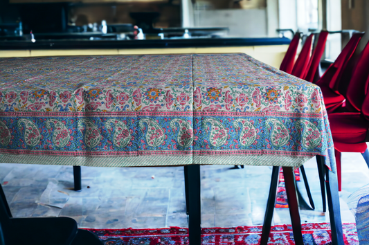 Indian Hand Block Traditional Printed Tablecloth Handmade Cotton Floral 6 Seater Tabletop Decorative for Dinning Table 60 * 90 Inches with Nepkins