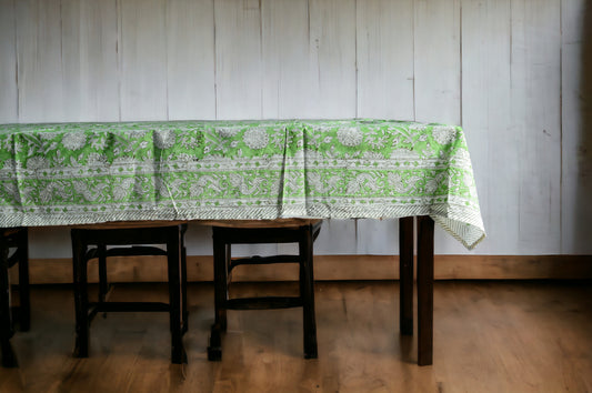 Indian Hand Block Traditional Printed Tablecloth Handmade Cotton Floral 6 Seater Tabletop Decorative for Dinning Table 60 * 90 Inches with Nepkins